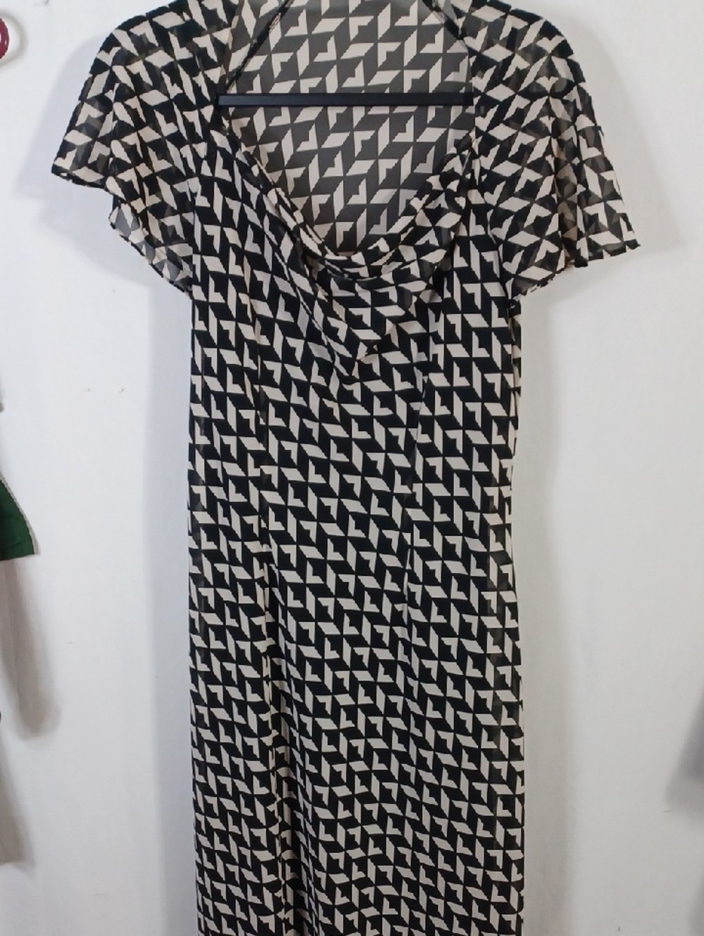 Liz Claiborne Black and Cream Geometric Maxi Dress